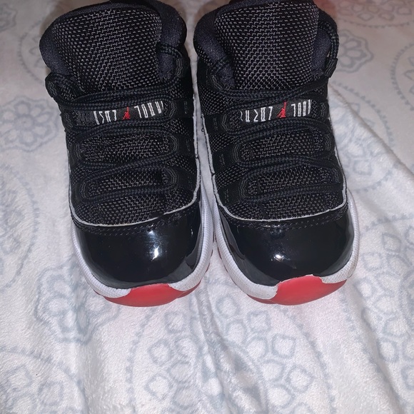 bred 11s infant size